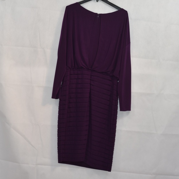 Adrinna Papell Wine Coloured Stretchy Pleated Dress SZ 14 - Picture 2 of 7